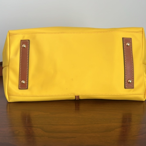 Dooney & Bourke handbag - Picture 3 of 6